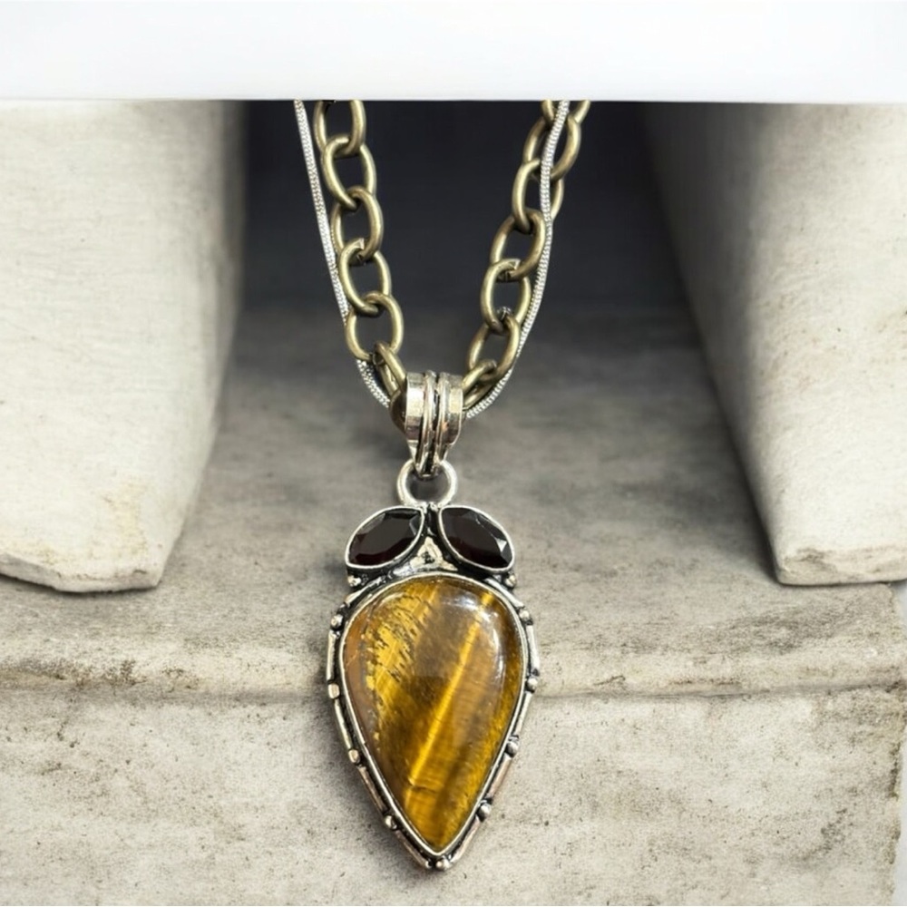 Elegant Silver and Gold 925Stamped Tiger’s Eye Pendant on a DoubleChain Necklace - Picture 9 of 9